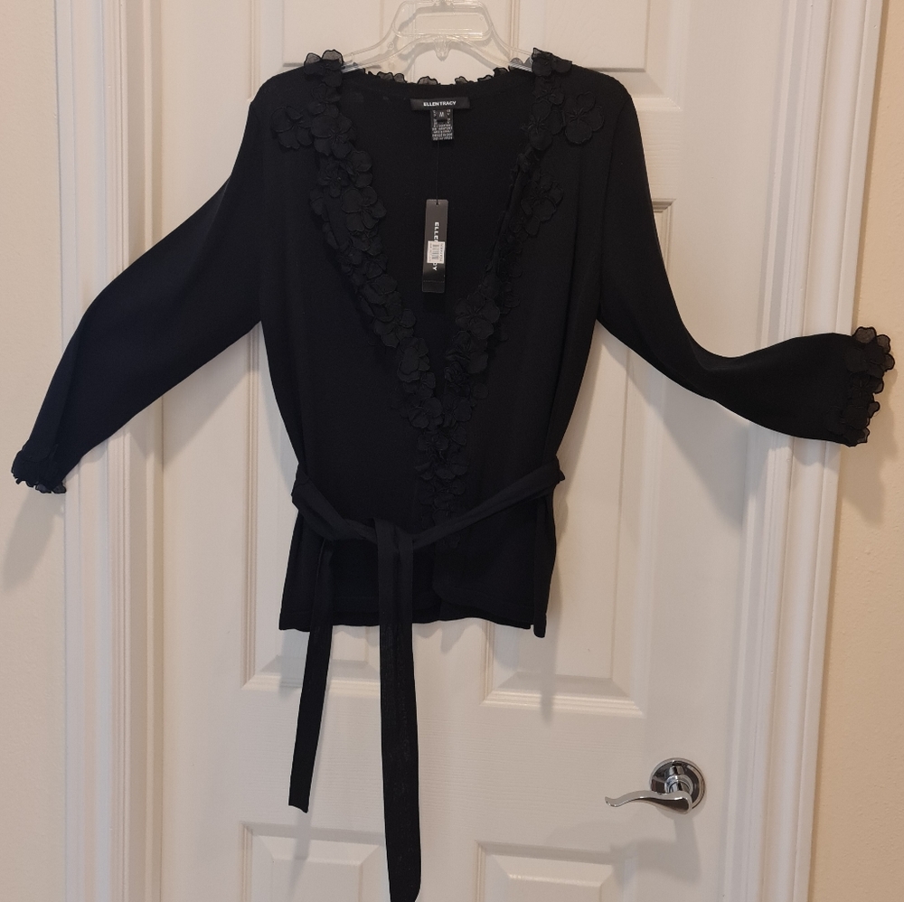 Ellen Tracy Tops